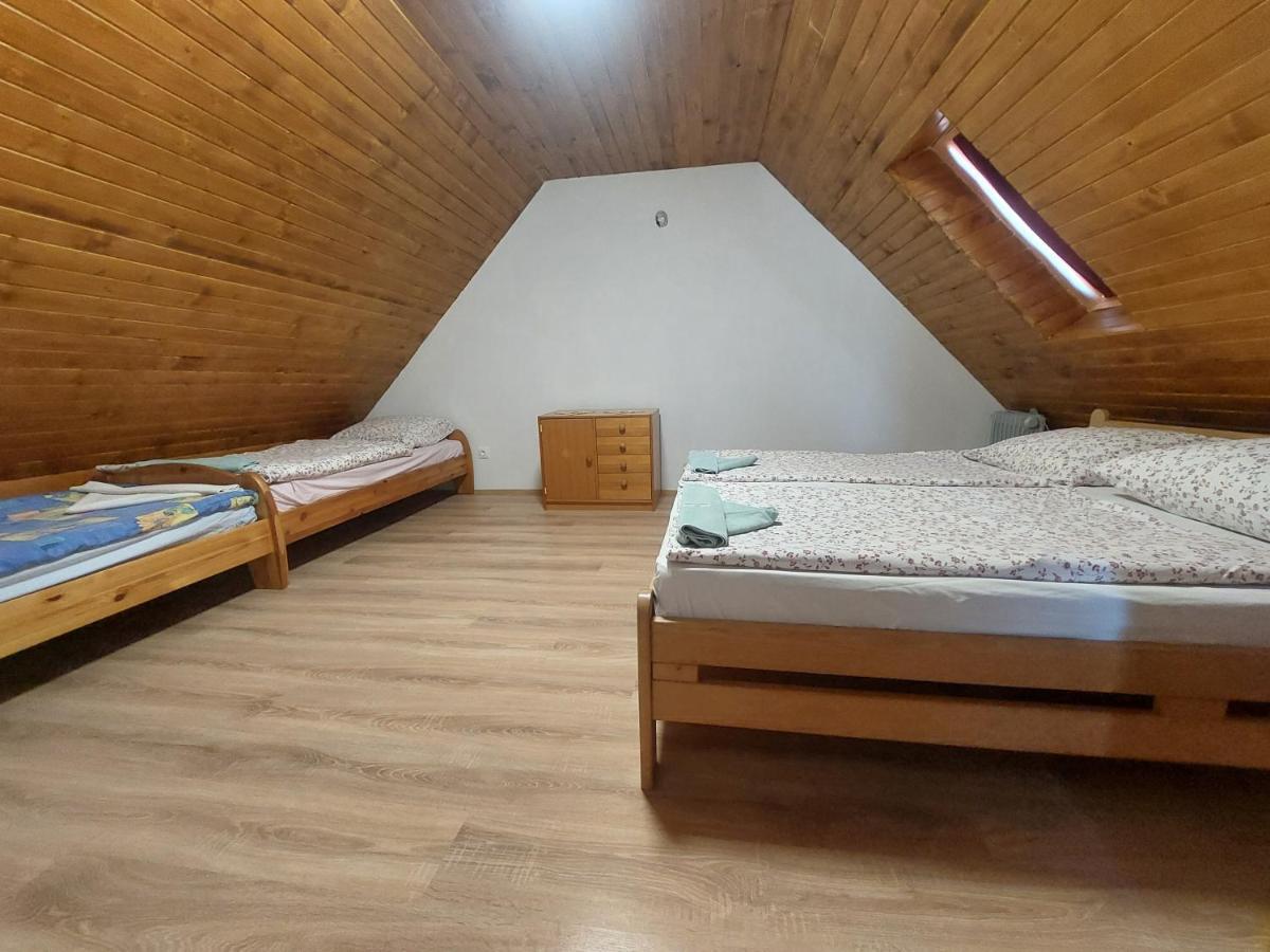 Orbán nyaralóház Villa Kovagoors Kültér fotó