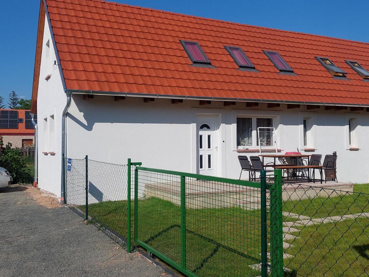 Orbán nyaralóház Villa Kovagoors Kültér fotó